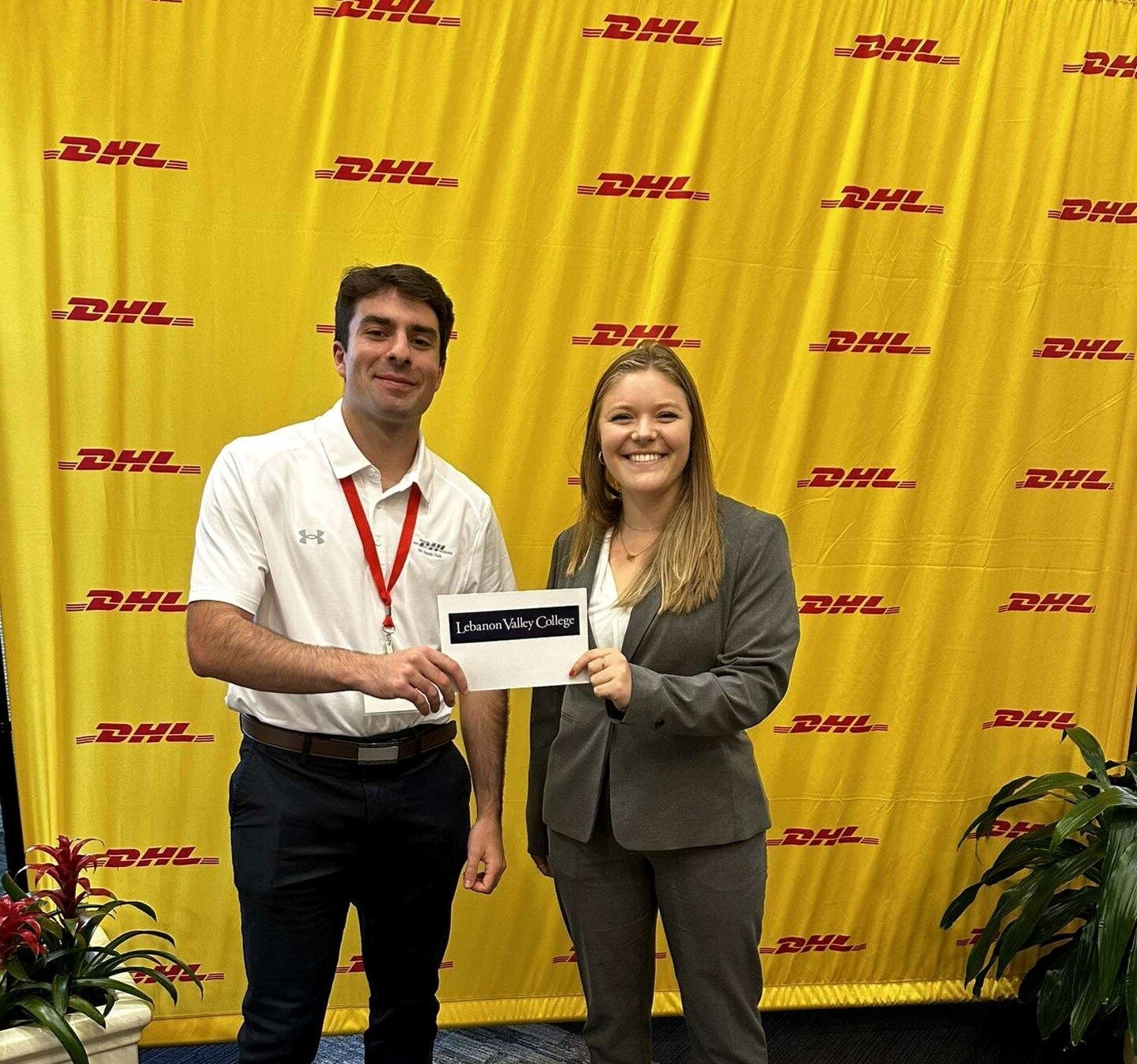 Elizabeth Waltersdorff ’25 at DHL internship event